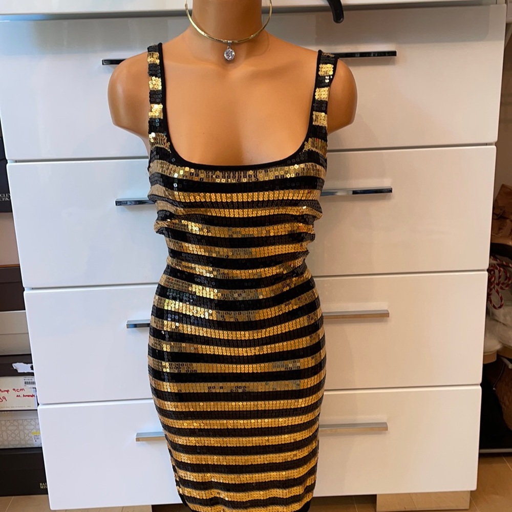 Awesome Jane Norman body con dress